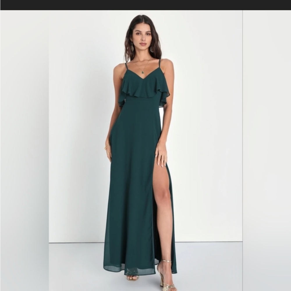 Lulu's NWT Devoted to Green Chiffon Ruffle Spaghetti-Strap Maxi Dress Gown